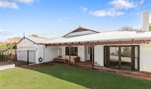 11 Swan St, MOSMAN PARK WA 6012