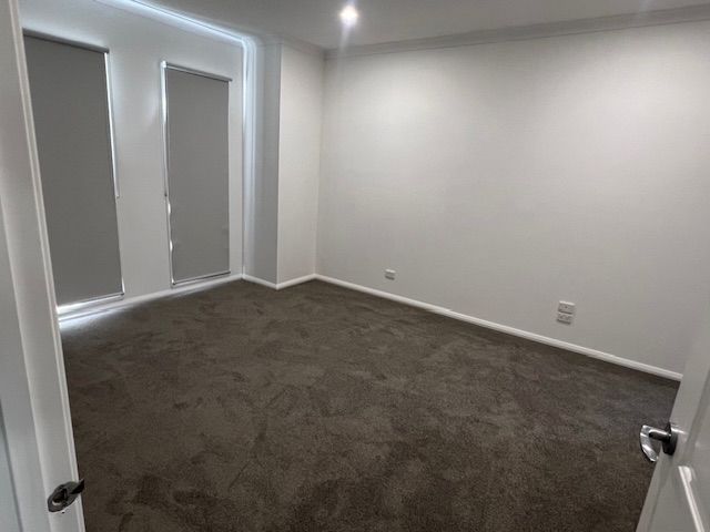 85a30cf6-133f-4e94-b081-ed60a4327975