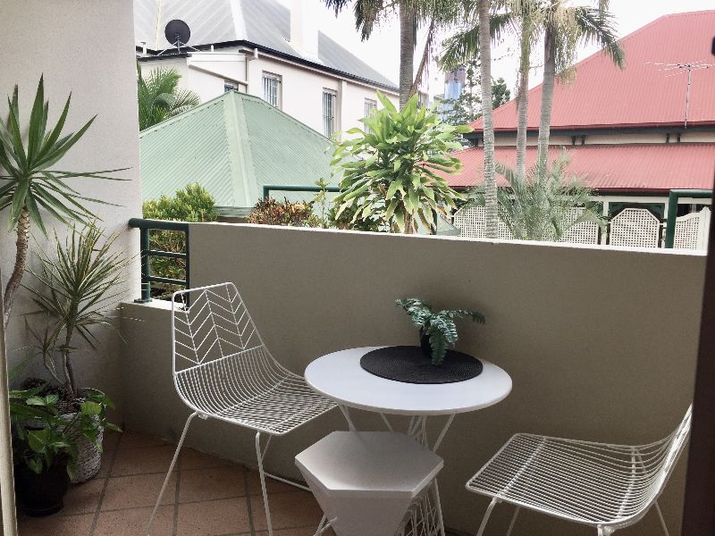 7ee631d1-5e87-493b-bf6e-dc0d50a4ea34