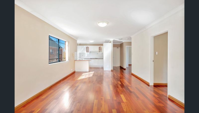 f4d27795-c66a-4248-b819-beec235624c0