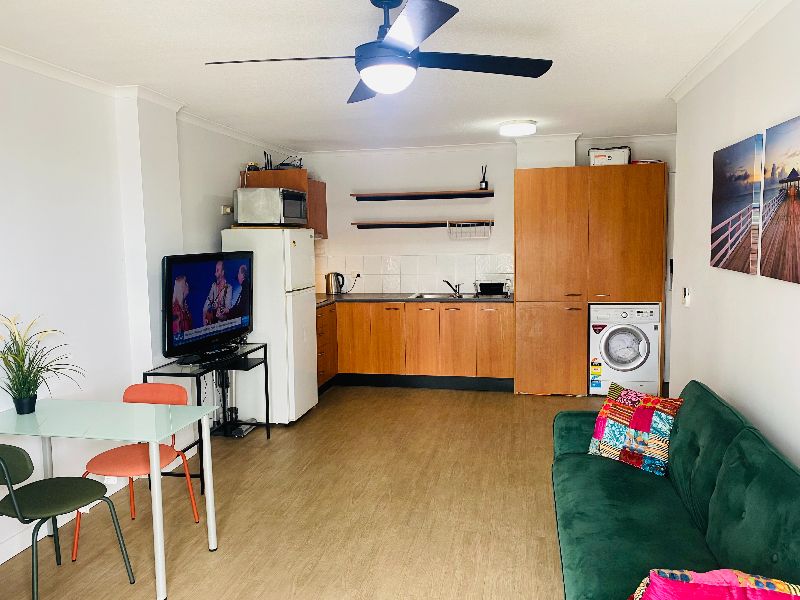 4161d57c-7e91-42d8-a43f-1d6126f431a0