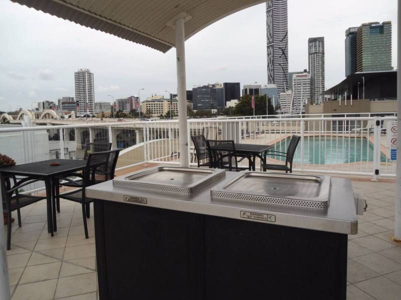 a657b930-f372-4933-83c5-74ad0e854668